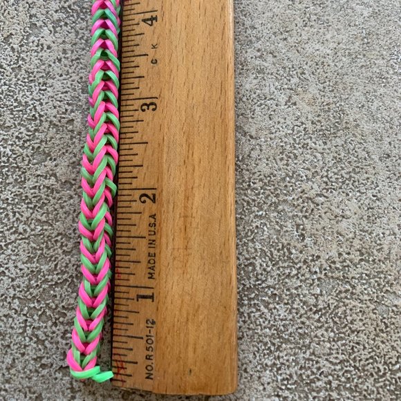 Neon Pink and Green Fishtail Rainbow Loom Bracelet - Picture 2 of 3
